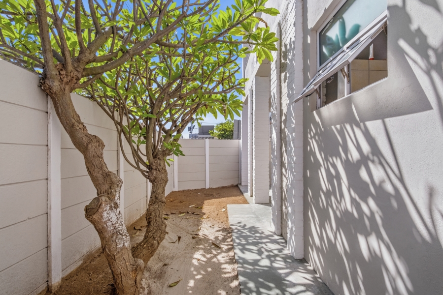 To Let 9 Bedroom Property for Rent in Observatory Western Cape